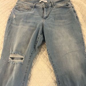 Judy blue ankle length NEW without tags